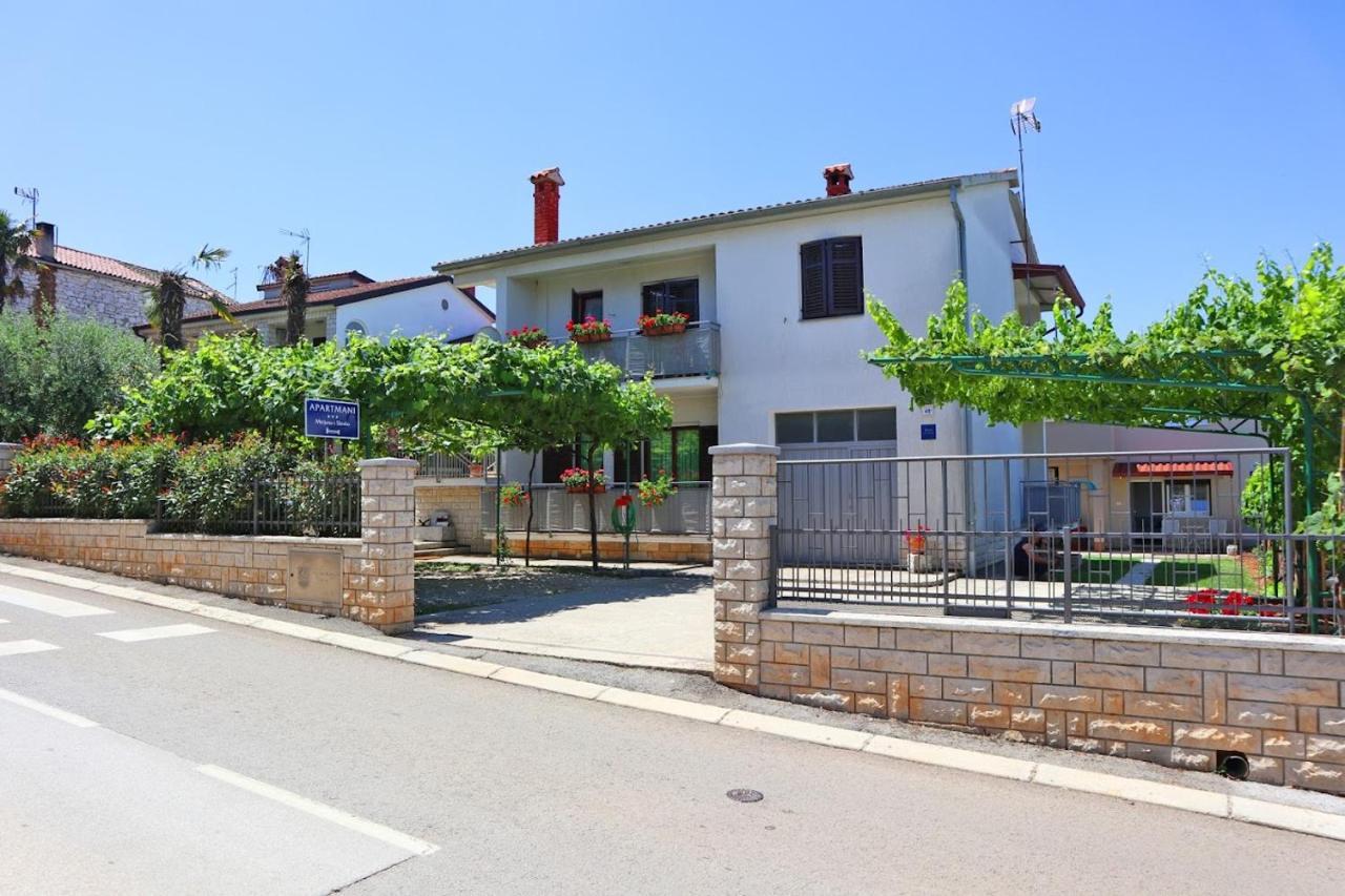Appartement Apartman Slavko à Tar-Vabriga Extérieur photo