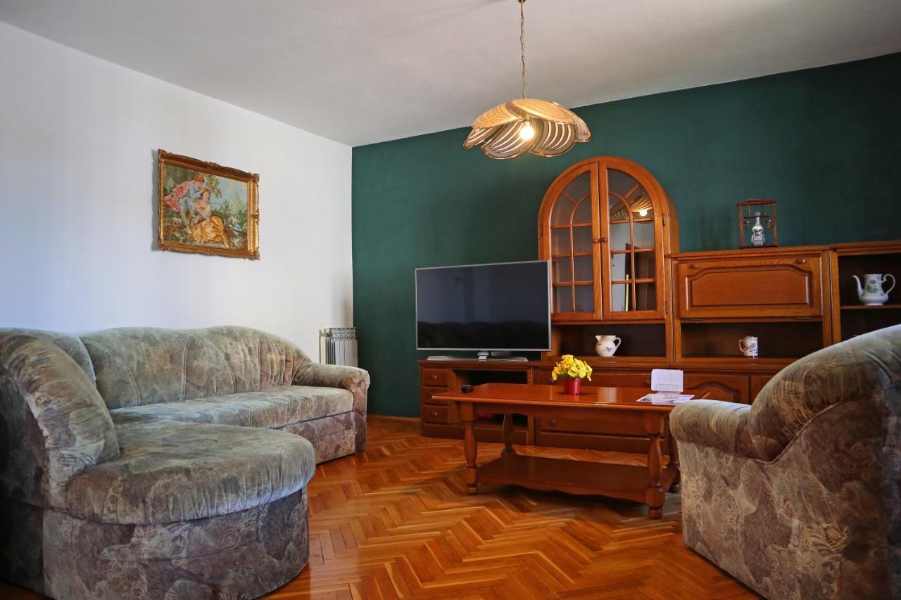 Appartement Apartman Slavko à Tar-Vabriga Extérieur photo